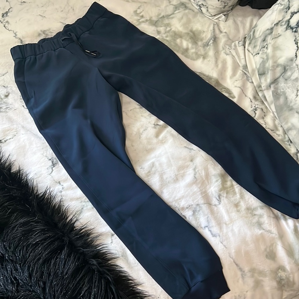 Womens Lululemon joggers